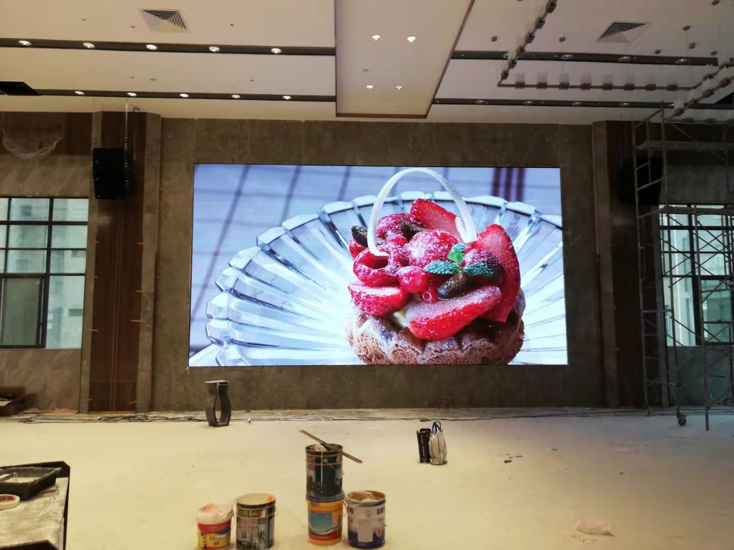 室内全彩显示屏